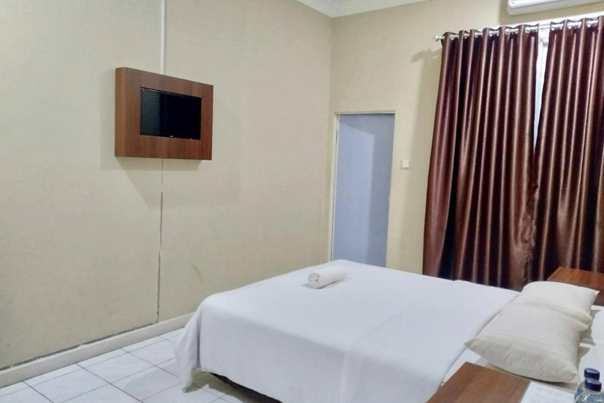 Hotel Shafira Pariaman Syariah Mitra Reddoorz Exterior foto